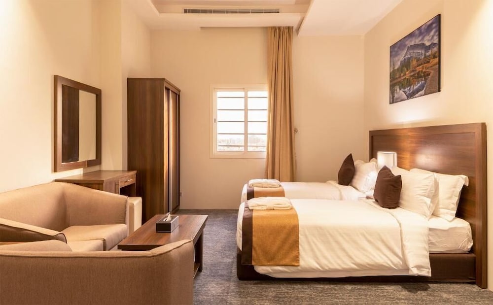 Фото Seiba Hotel Apartments