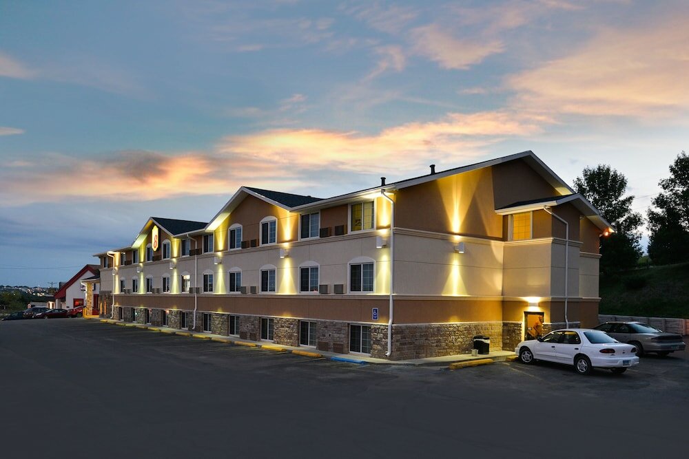 Фото Super 8 by Wyndham Minot Airport