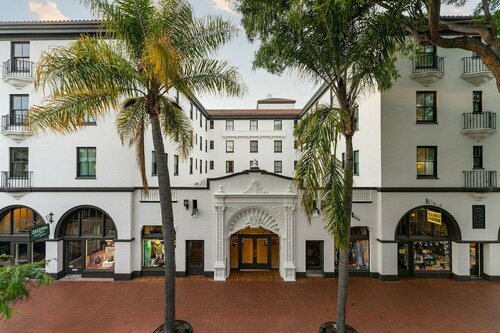 Внешний вид отеля Hotel Santa Barbara в Санта-Барбаре, фото 1