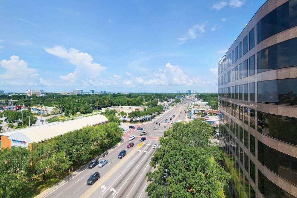 Фото The Westshore Grand, A Tribute Portfolio Hotel, Tampa