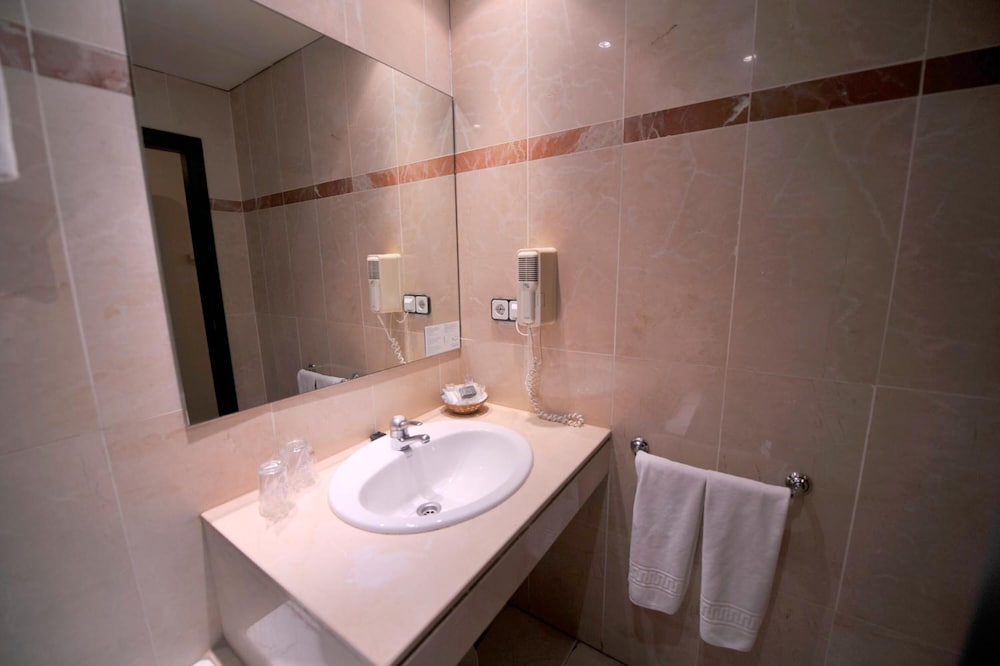 Фото Hotel Glories