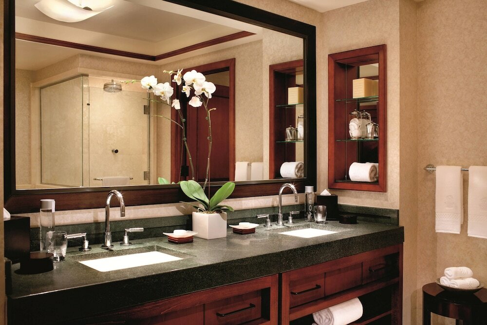 Фото The Ritz-Carlton Georgetown, Washington, D. C.
