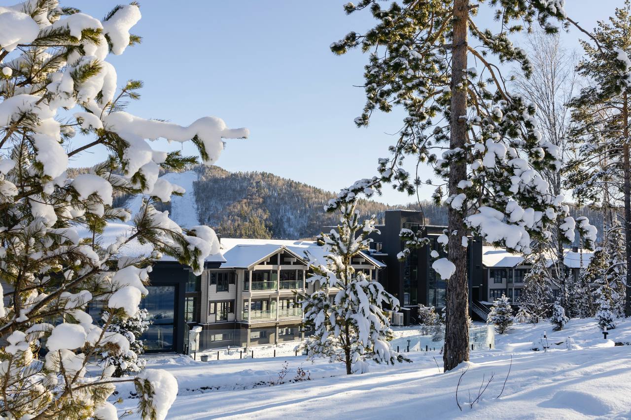 Фото отеля 1