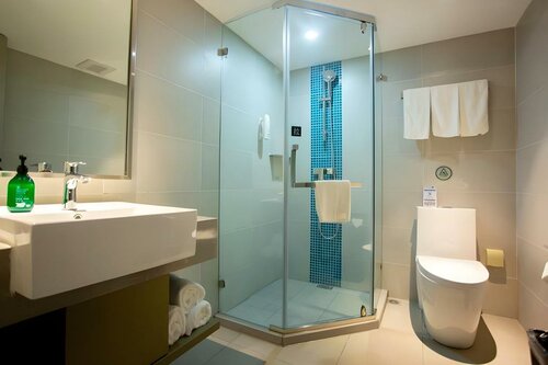 Гостиница Homeinn Selected Hotel Heihe Central Avenue Pedestrian Street в Хэйлунцзяне