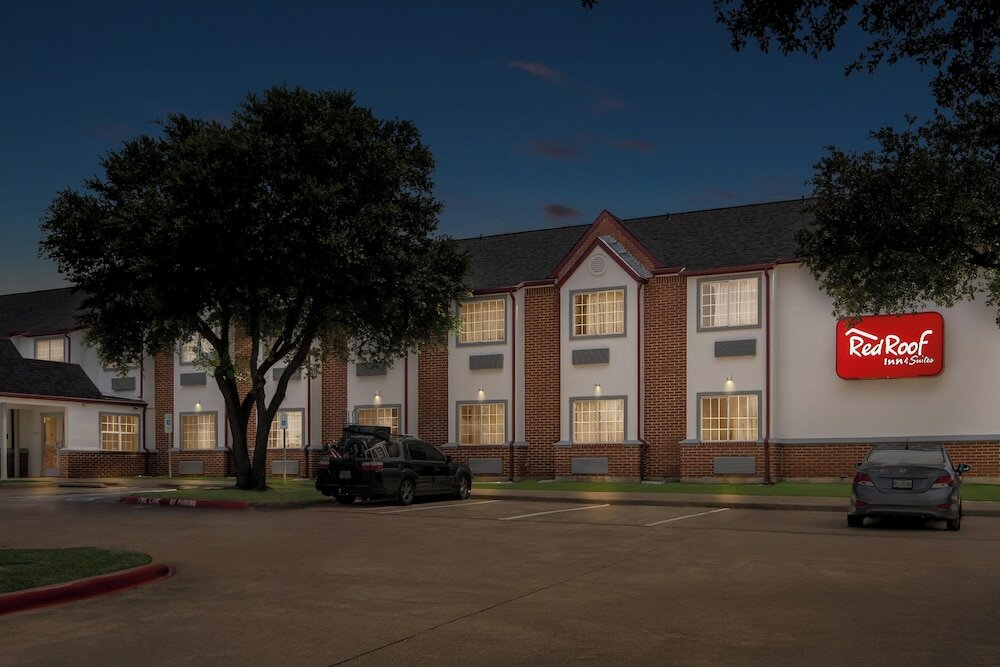 Фото Regency Inn & Suites