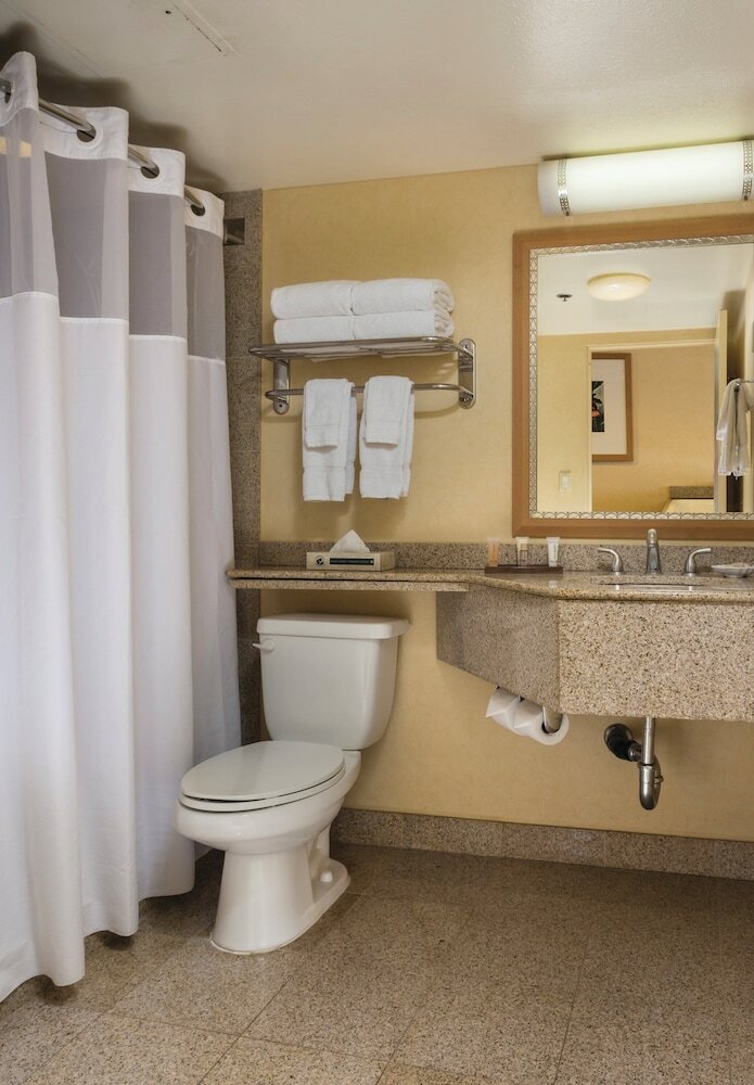 Фото Shell Vacations Club Waikiki Marina at the Ilikai