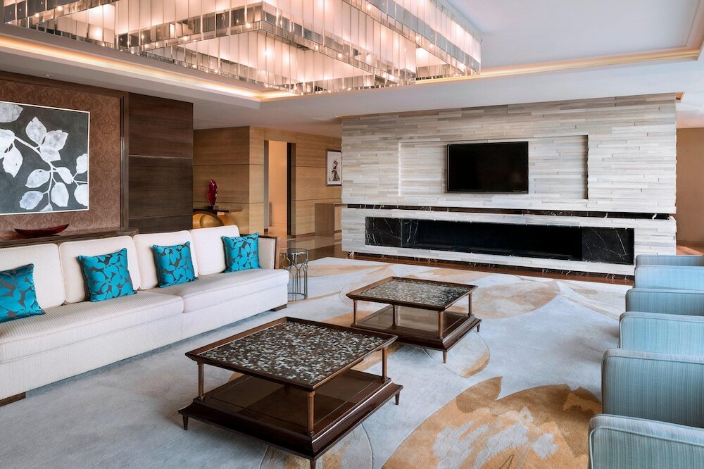 Фото Sheraton Changchun Jingyuetan Hotel