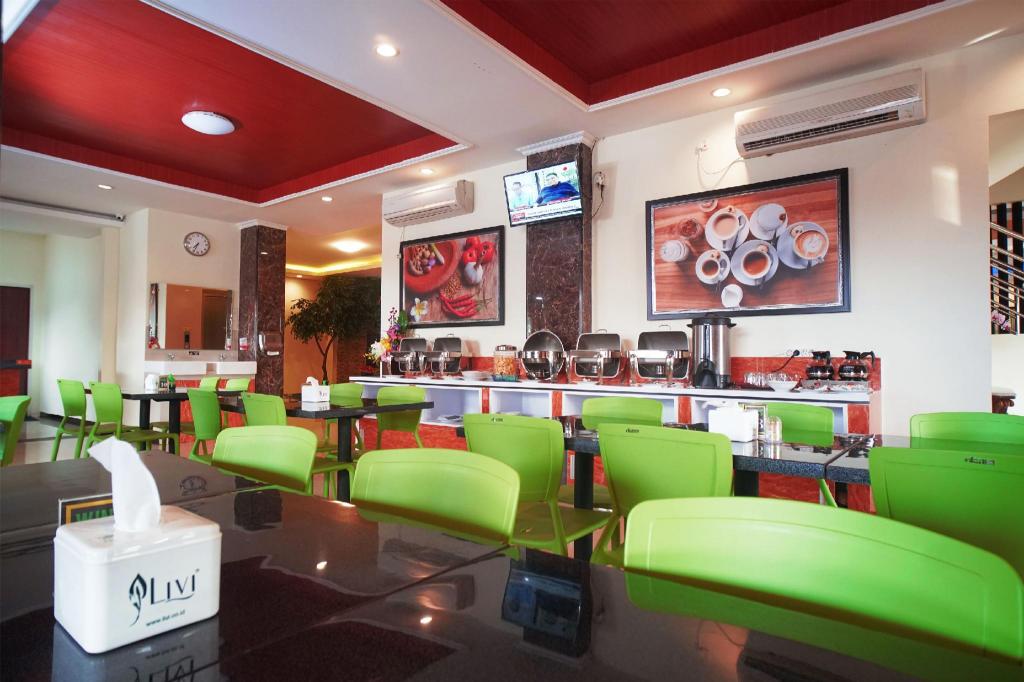 Фото Oyo 147 Hotel Winer