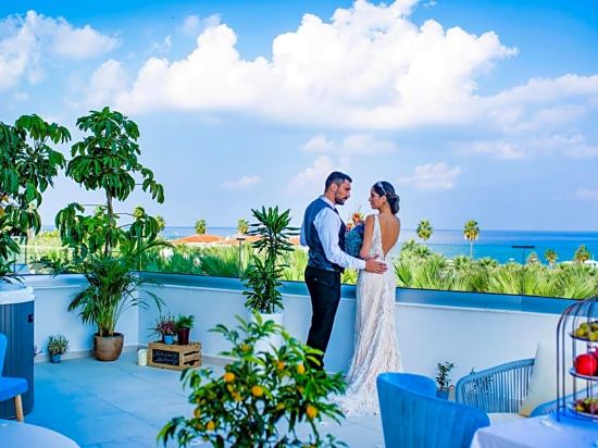 Фото At Herbal Boutique Hotel & SPA