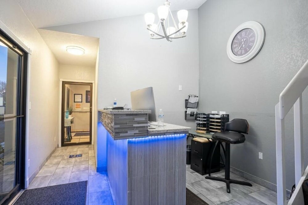 Фото Kennewick Suites
