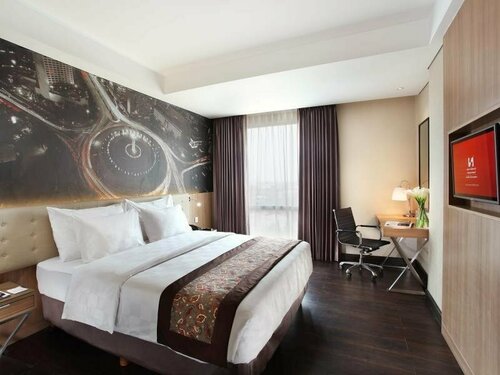 Гостиница Swiss-Belhotel Airport Jakarta в Тангеранге