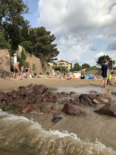 Гостиница Hotel Restaurant la Calanque в Манделье-ла-Напуль