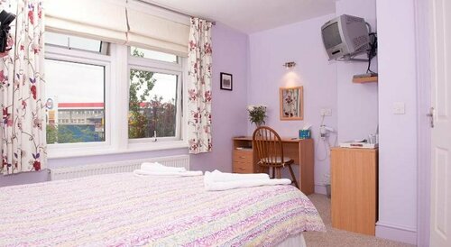 Гостиница Holbrook B&b в Шефтсбери