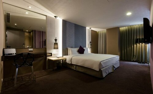Гостиница Green Hotel в Магуне