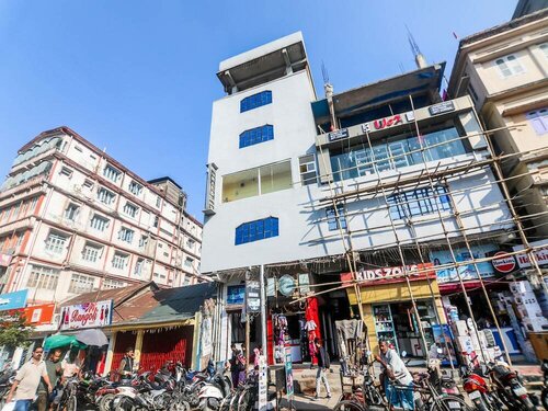 Hotel Grand Silicon