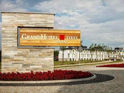 Гостиница Grand Hotel Tiffi в Варминско-Мазурском воеводстве