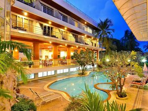 отель Samui First House Hotel
