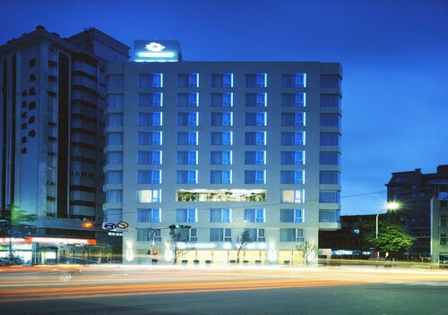 Гостиница Ambience Hotel Taipei в Тайбэе