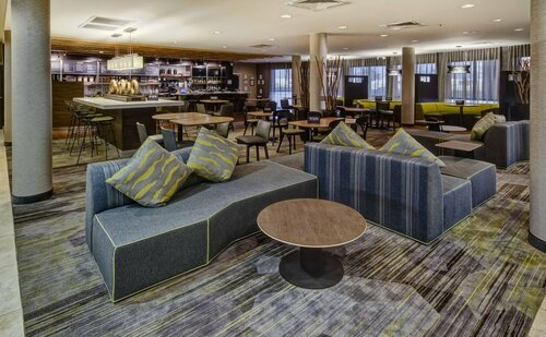 Гостиница Courtyard by Marriott Alexandria в Пайнвилле