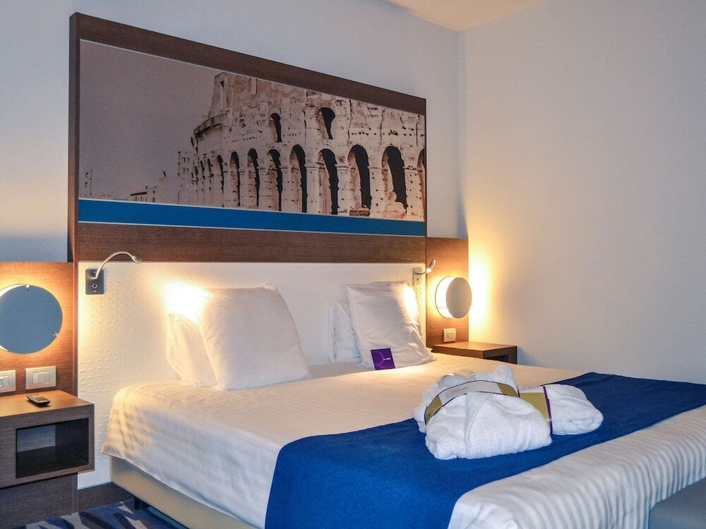 Фото Mercure Roma Centro Colosseo Hotel