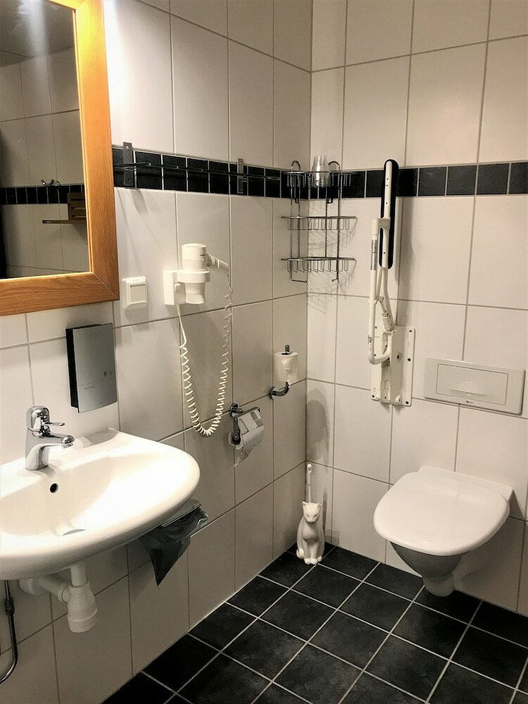 Фото Akademihotellet