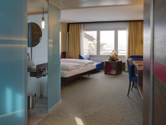 Фото Hotel Ambassador