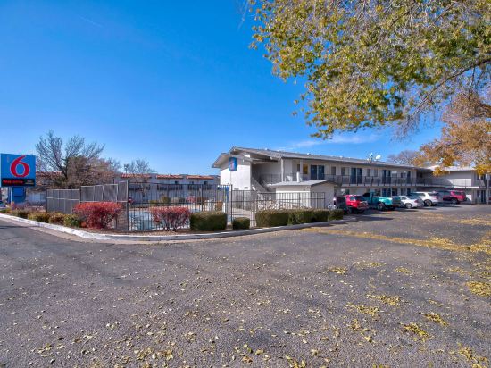 Фото Motel 6 Santa Fe
