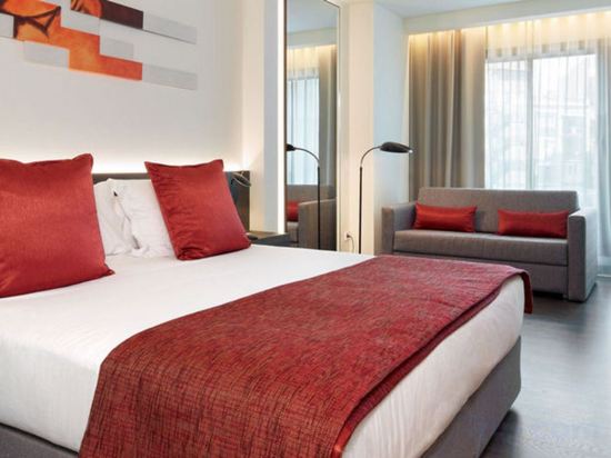 Фото Olivia Balmes Hotel