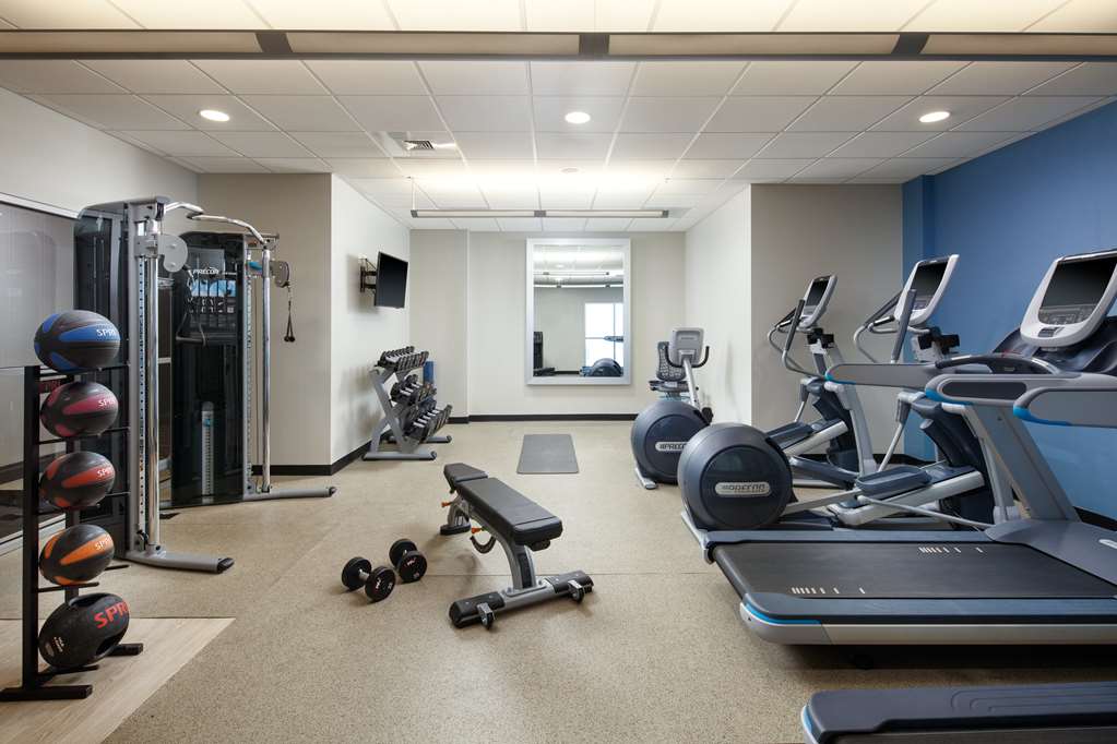 Фото Embassy Suites by Hilton Charlotte Uptown
