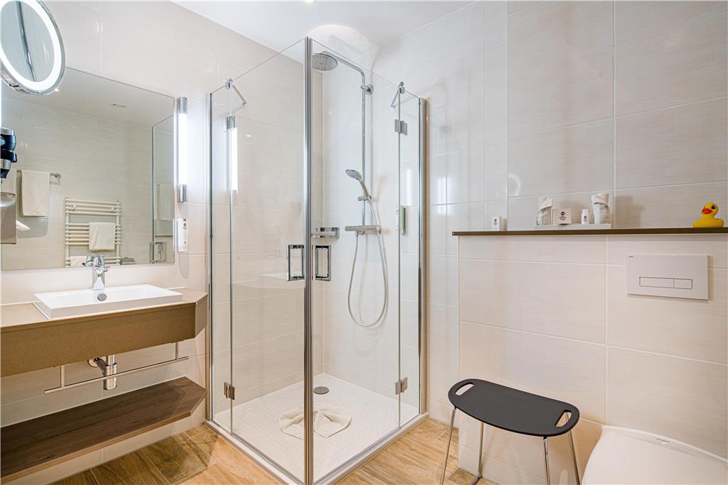 Фото Best Western Plus Kurhotel an der Obermaintherme