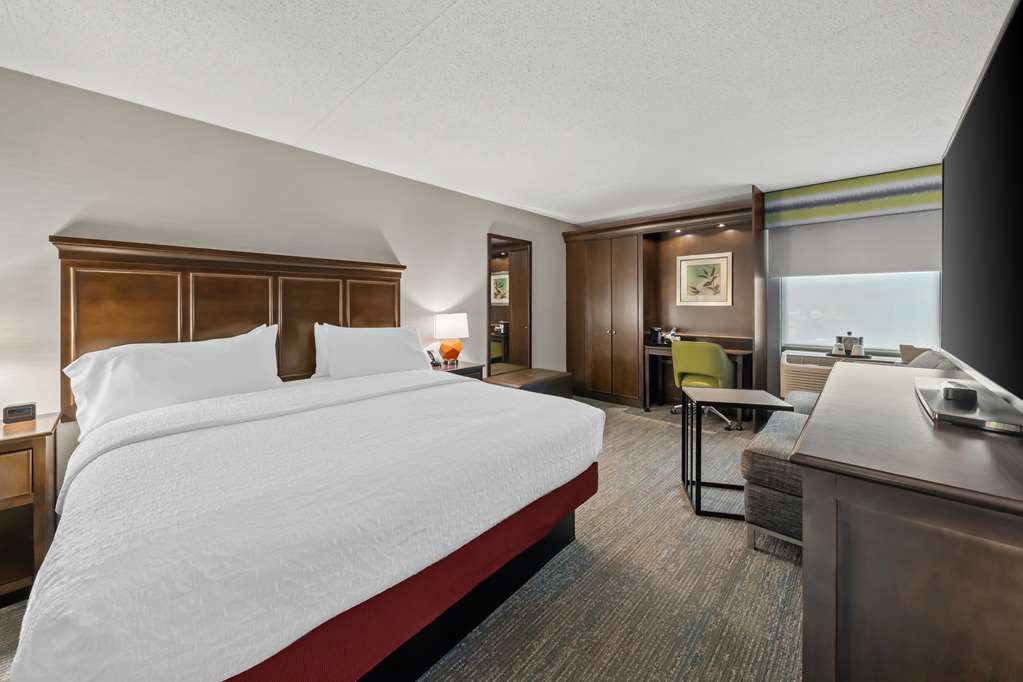 Фото Hampton Inn by Hilton New Bedford/Fairhaven