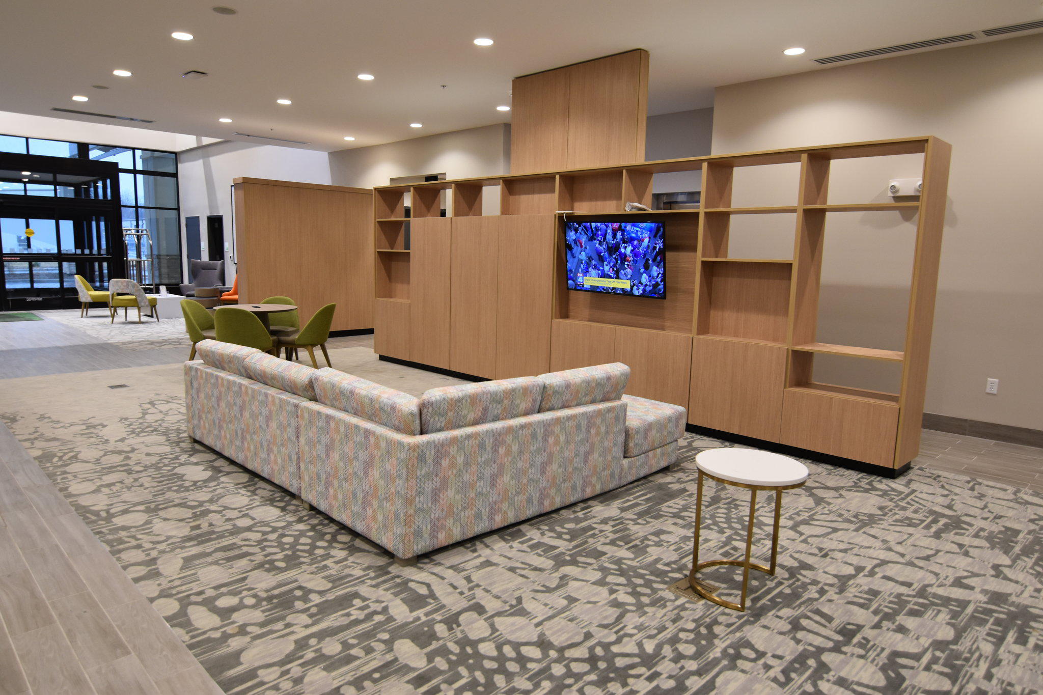 Фото отеля 2