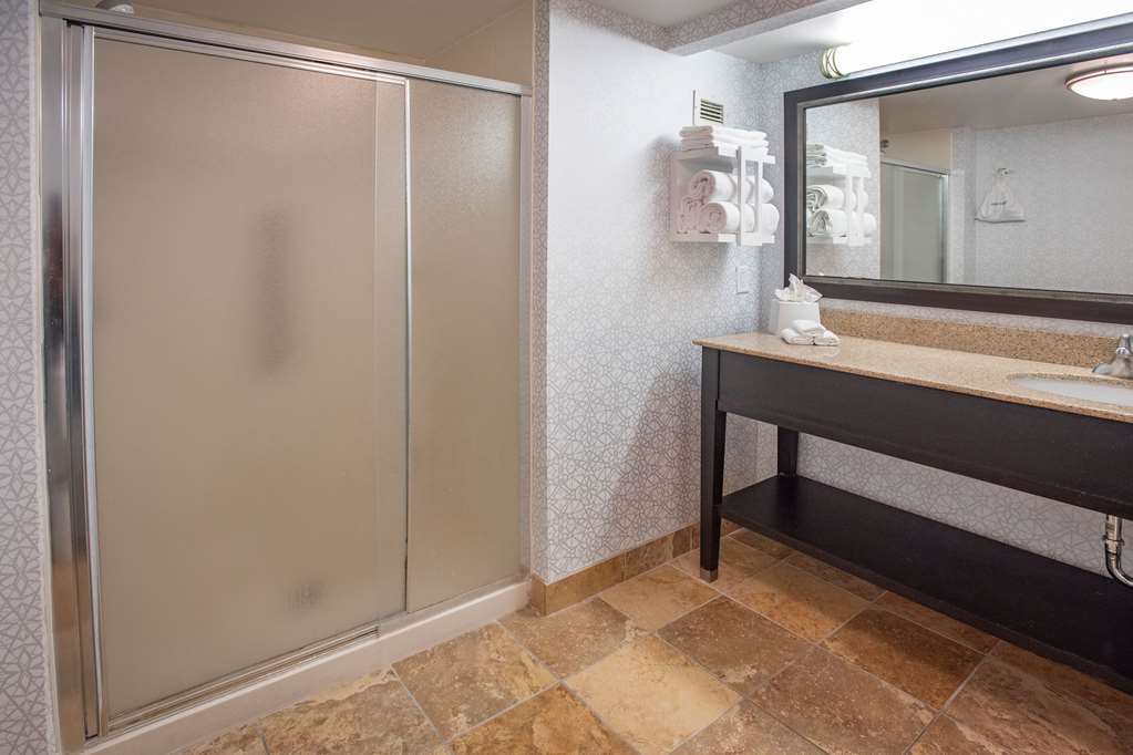 Фото Hampton Inn Pensacola-Airport