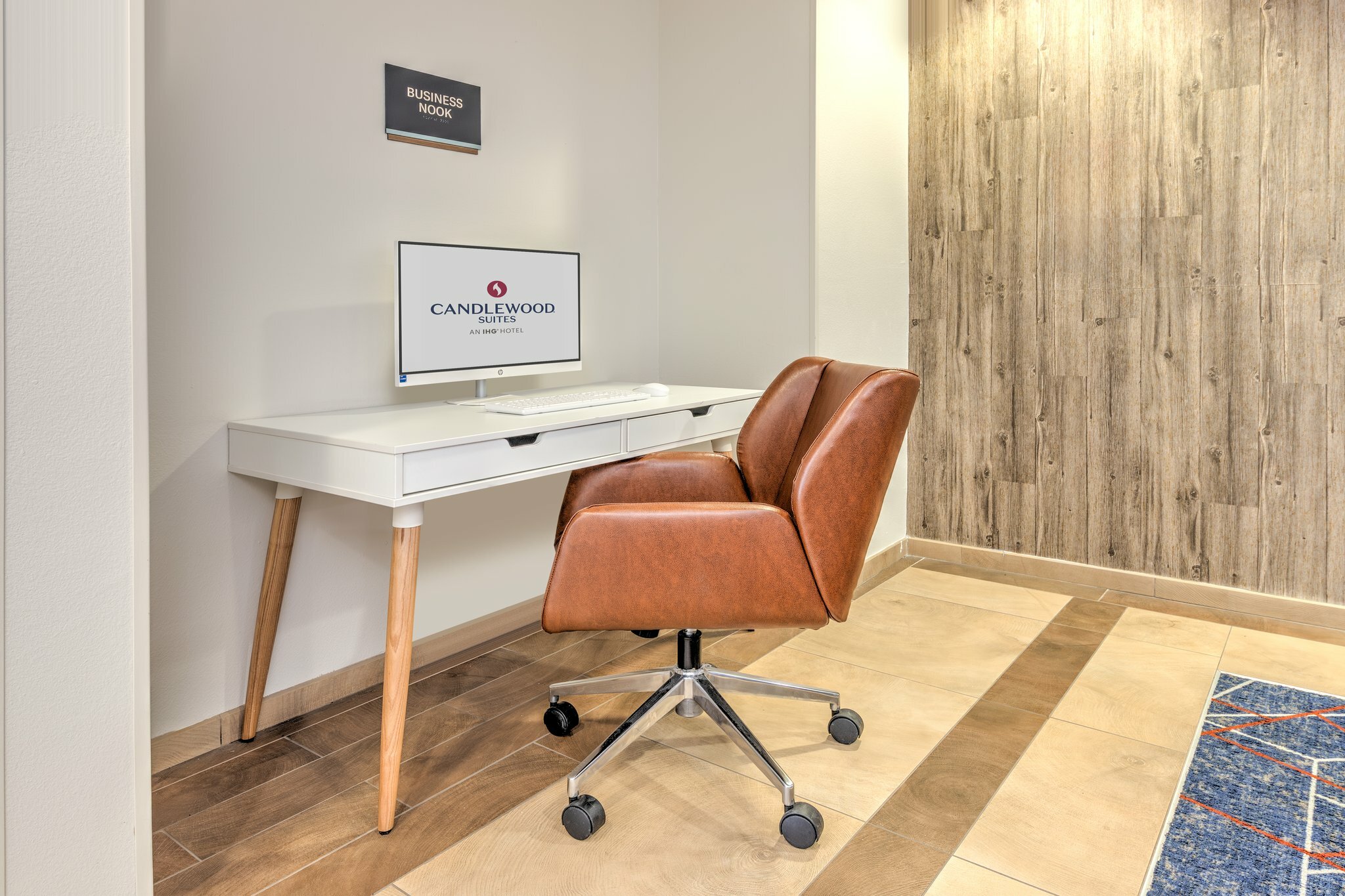 Фото Candlewood Suites Midland Sw, an Ihg Hotel