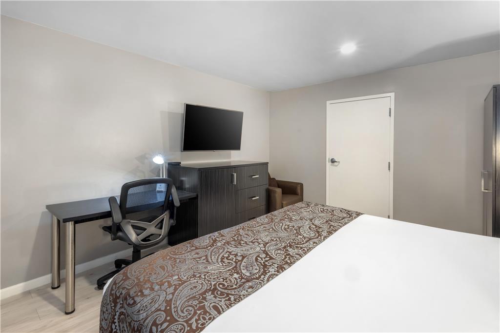 Фото SureStay Plus by Best Western Santa Clara Silicon Valley