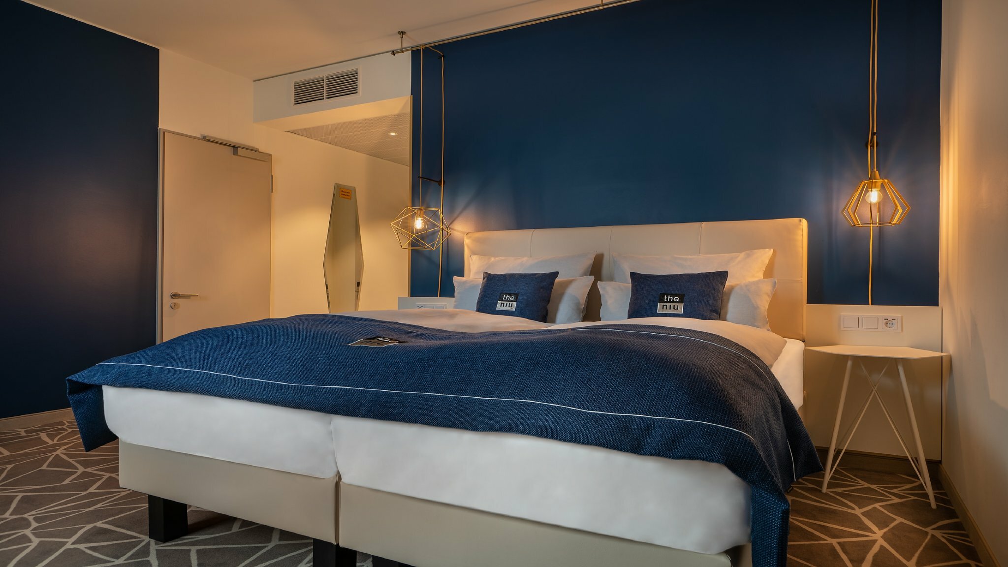 Фото The niu Ridge