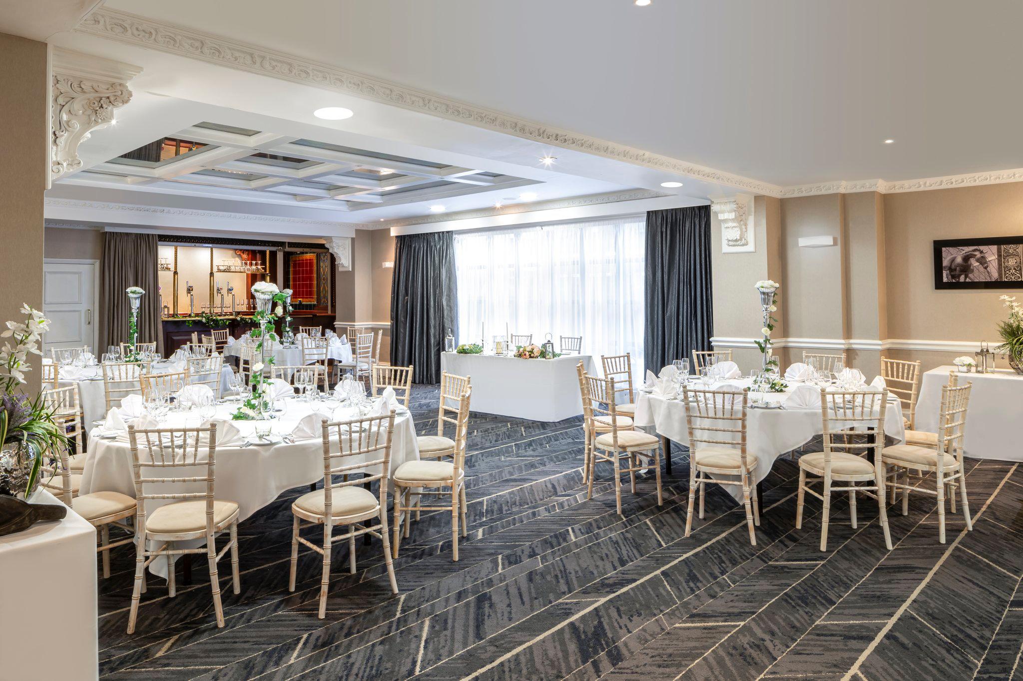 Фото Crowne Plaza Leeds, an Ihg Hotel