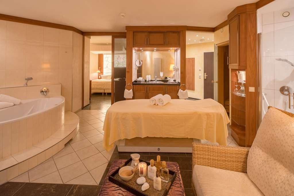 Фото Best Western Premier Castanea Resort Hotel
