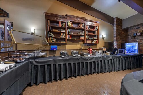 Гостиница Best Western Parkway Inn & Conference Centre в Корнуолле