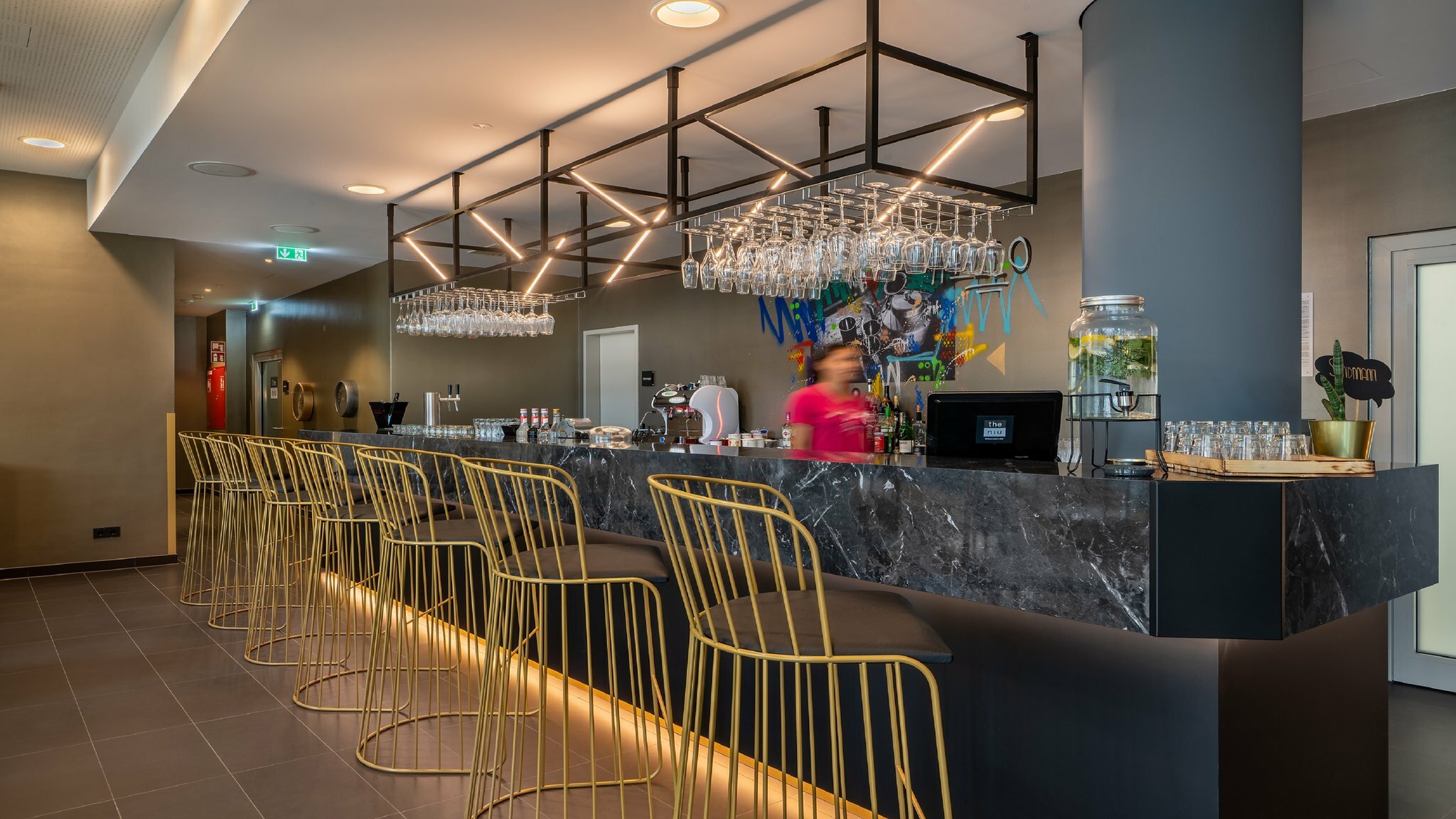 Фото The niu Ridge