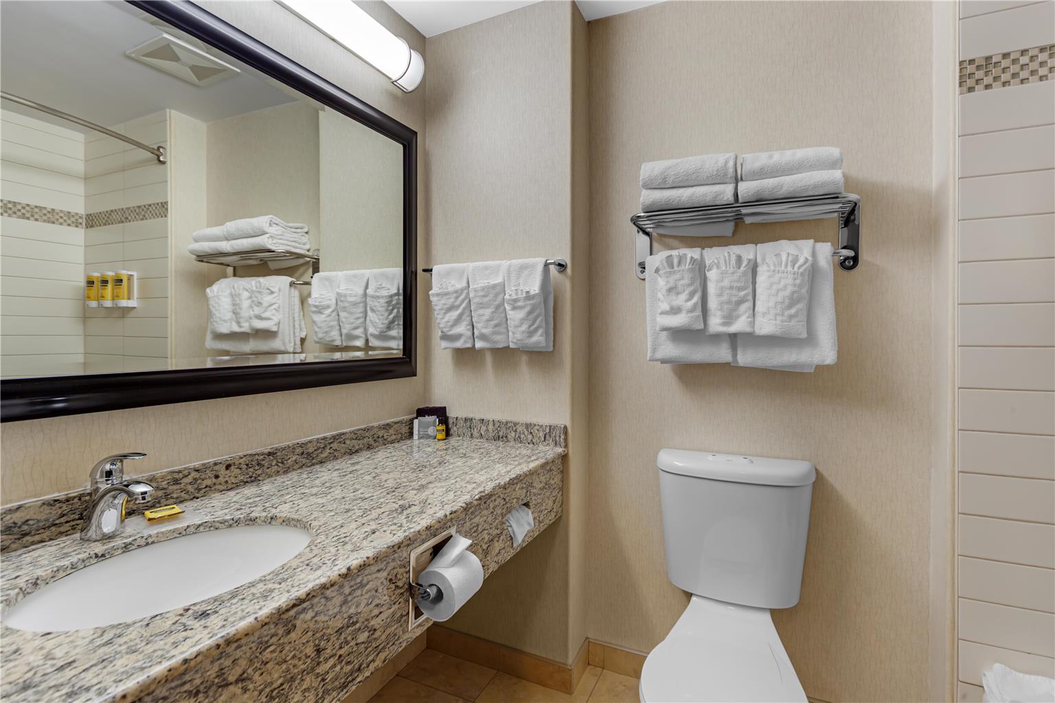 Фото Best Western Plus The Inn At St. Albert