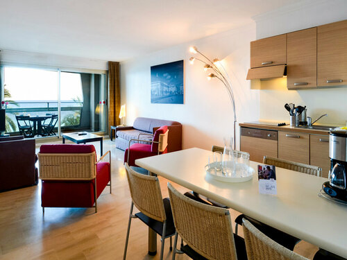 Гостиница Aparthotel Adagio Nice Promenade des Anglais в Ницце