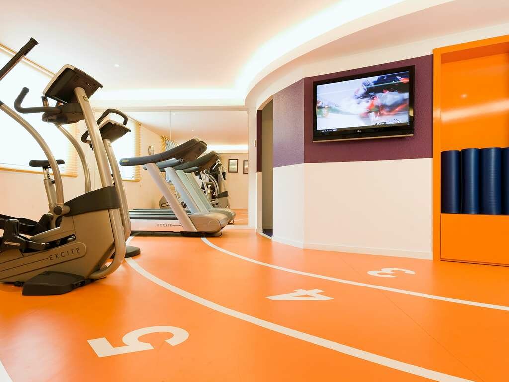 Фото Novotel Grenoble Centre