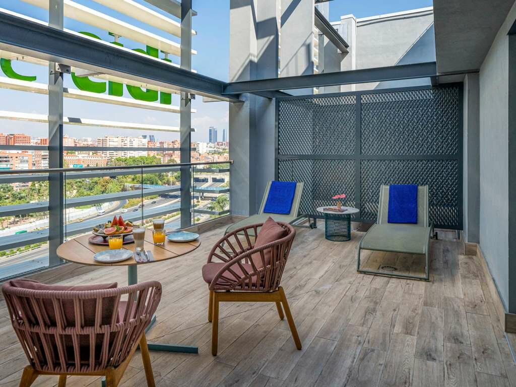 Фото Ibis Styles Madrid City Las Ventas