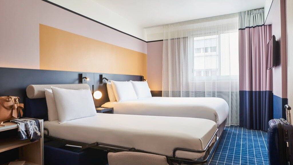 Фото Hotel Mercure Paris 15 Porte de Versailles