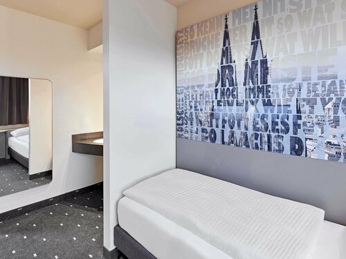 Гостиница B&b Hotel Köln-West во Фрехене