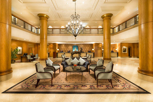 Фото Millennium Gloucester Hotel London Kensington