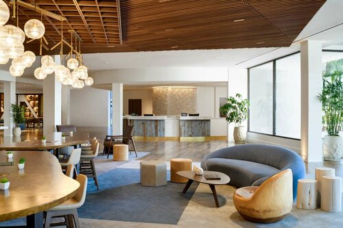 Гостиница Hilton Los Angeles Culver City в Калвер-Сити