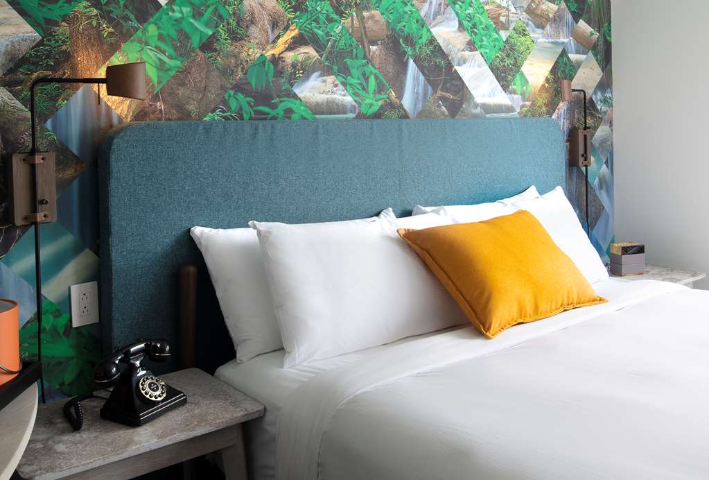 Фото Canvas Moncton, Tapestry Collection by Hilton