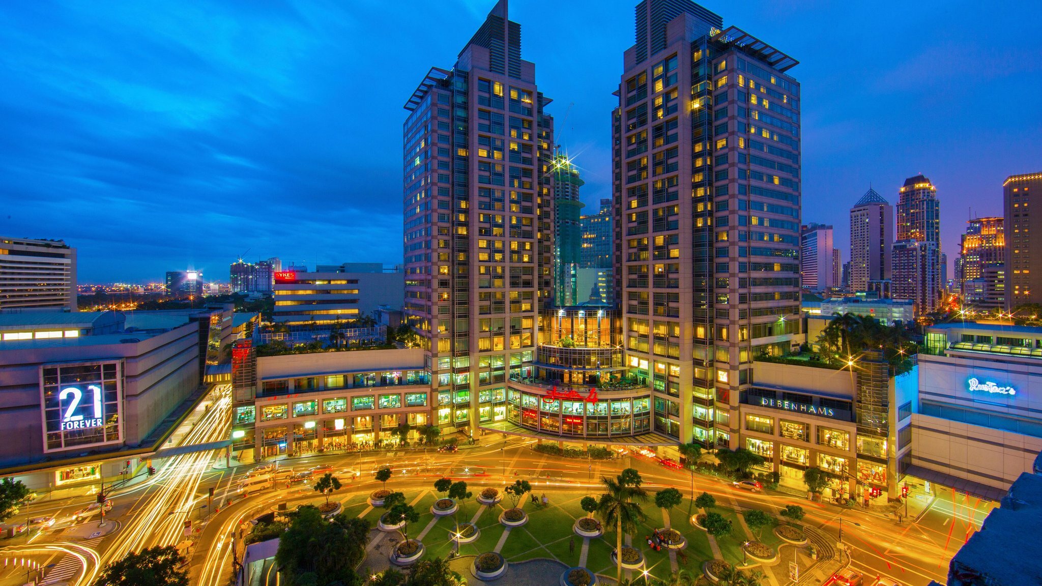 Фото Holiday Inn & Suites Makati, an Ihg Hotel